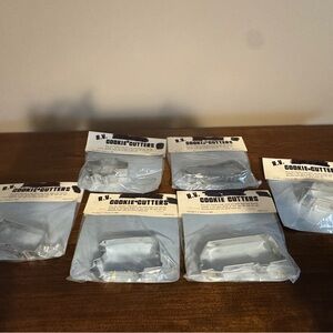 R.V. Cookie Cutters Set